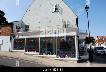 Aldeburgh Suffolk UK - vedute intorno alla cittadina costiera di Suffolk, il birrificio Aldeburgh Adnams Foto Stock