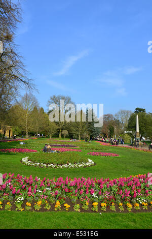 Giardini inferiori, Jephson Gardens, Royal Leamington Spa Warwickshire, Inghilterra, Regno Unito Foto Stock