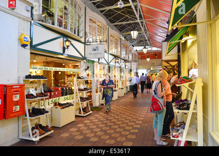 Il XVIII secolo Oxford Mercato Coperto, High Street, Oxford, Oxfordshire, England, Regno Unito Foto Stock