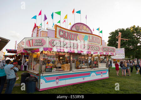 Un 'Candy Land' cibo stand presso il "Sound of Music Festival' al Parco SpencerSmith in Burlington, Ontario, Canada. Foto Stock