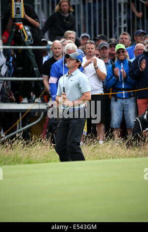 Hoylake, UK. 19 Luglio, 2014. Rory McIlroy (NIR) Golf : Rory McIlroy dell Irlanda del Nord reagisce al diciassettesimo foro durante il terzo round della 143British Open Championship al Royal Liverpool Golf Club a Milton Keynes, Inghilterra . Credito: Koji Aoki AFLO/sport/Alamy Live News Foto Stock