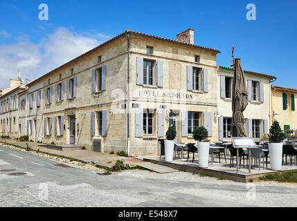 Isola di AIX,Charente Maritime, Francia - 11 luglio 2014:Hotel Napoleon da AIx isola in Charente Maritime.L'unico albergo dell'IO