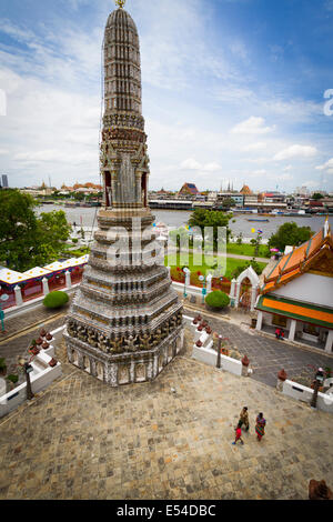 Wat Arun Rajwararam o Tempio di Dawn. Bangkok, Tailandia. Asia. Foto Stock