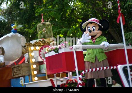 Mickey's Jammin' Jungle Parade. Il Regno degli Animali di Disney Foto Stock