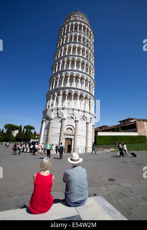 La Torre Pendente di Pisa, Pisa, Toscana, Italia, Europa Foto Stock