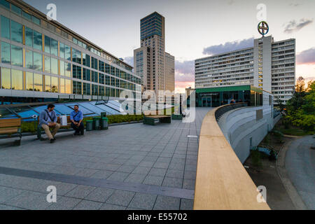 La terrazza dell'Bikinihaus Berlino, Germania Foto Stock