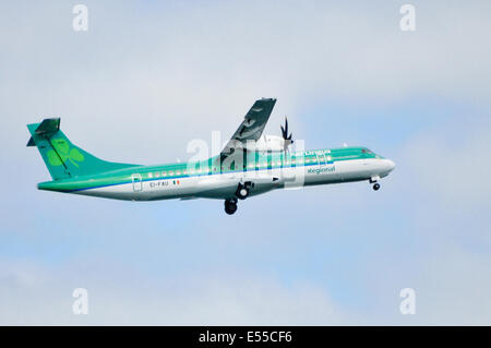 San Darragh (EI-FAU), un ATR 72 600 azionato da aria Stobart (ex Arann) per Aer Lingus Foto Stock