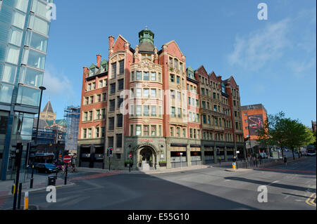 L'ingresso a Smoak Bar e Grill alla Malmaison Hotel nella zona di Piccadilly di Manchester, UK. Foto Stock