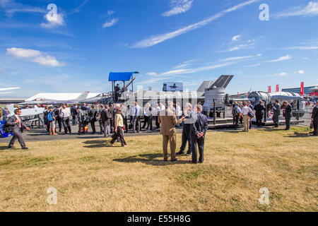 F3-5 JSF joint strike fighter Lightning ll motore e della cellula display a Farnborough International Air Show il 15 Luglio 2014 Foto Stock