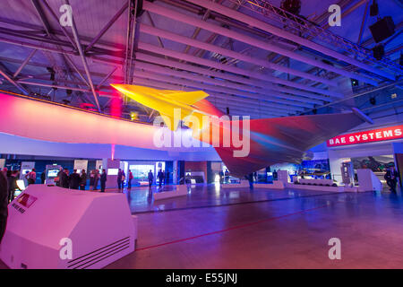 All'interno di BAE Systems Typhoon display a Farnborough International Air Show il 15 Luglio 2014 Foto Stock