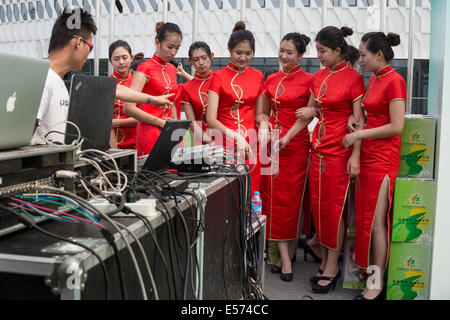 Il 'World fotografi Focus su Pechino, visione Pechino' progetto cerimonia di apertura a Pechino, Cina. Foto Stock