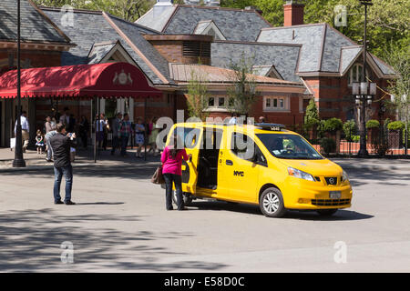 Rinnovato di recente sulla Taverna il ristorante Green nel Central Park di New York Foto Stock