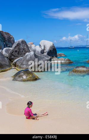 I bagni sull'isola caraibica di Virgin Gorda nelle Isole Vergini Britanniche Foto Stock