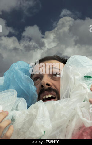 Concetto di eco - annegamento nella spazzatura Foto Stock