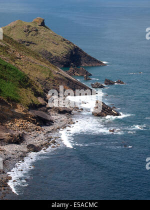 Costa rocciosa del North Cornwall, Millock, Bude, Cornwall, Regno Unito Foto Stock