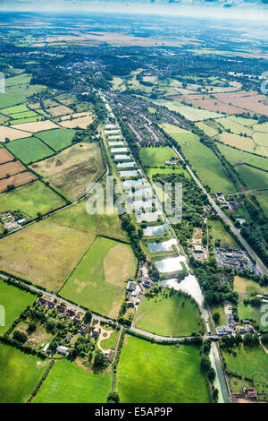 Vista aerea della collina di Caen si blocca sul Kennet and Avon Canal, Devizes, Wiltshire, Regno Unito. JMH6193 Foto Stock