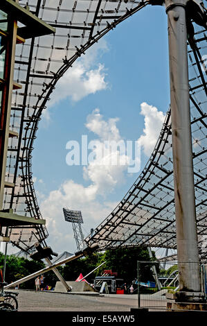 Deutschland, Germania,la Baviera,Bayern,Muenchen,Monaco di Baviera, Olympia-Park, Olympiade,1972, Fussball,football,Stadion, Foto Stock