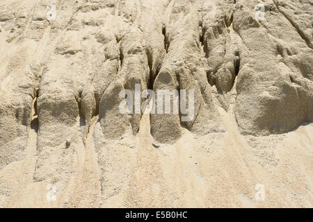 Cumulo di giallo sabbia ghiaia mound Foto Stock