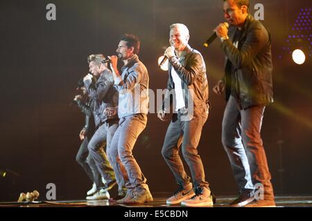 Gdansk, Polonia 27th, Luglio 2014 Backstreet Boys gruppo suona dal vivo sul palco della ERGO Arena sports hall in Gdansk. Credito: Michal Fludra/Alamy Live News Foto Stock