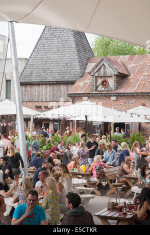 Il Oast House, Spinningfields distretto di Manchester, Inghilterra, Regno Unito Foto Stock