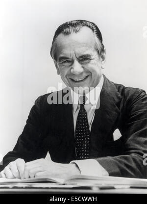 MALCOLM SARGENT (1895-1967) inglese conduttore circa 1960 Foto Stock