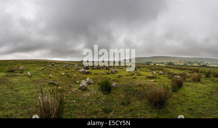 Yellowmead Età del Bronzo concentrici cerchi di pietra sul Dartmoor Devon, Regno Unito Foto Stock