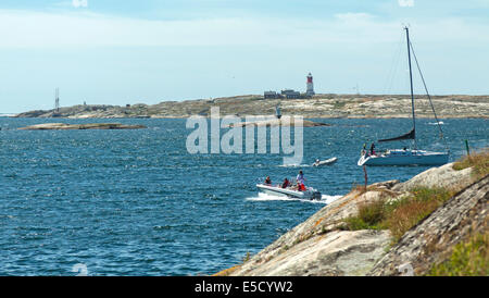 West Coast arcipelago e faro Hållö Fyr a Smögen, Bohuslän, Västra Götaland Iän, Svezia e Scandinavia. Foto Stock