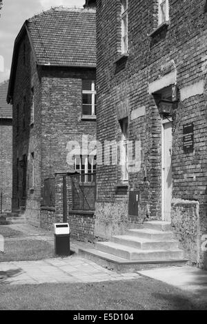 Caserme al campo di concentramento di Auschwitz, Polonia Foto Stock