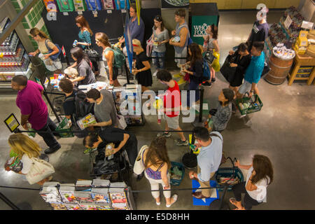 Whole Foods store in Bowery New York City Foto Stock