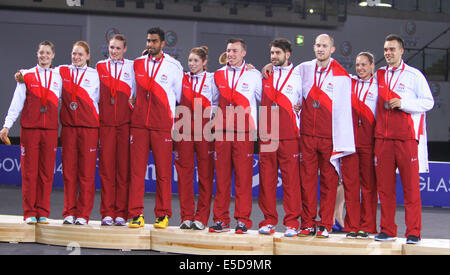 Glasgow, Scozia. 28 Luglio, 2014. Glasgow Giochi del Commonwealth. Badminton squadre miste finale e premiazione da Emirati . Team Inghilterra ha vinto l'argento Credito: Azione Sport Plus/Alamy Live News Foto Stock