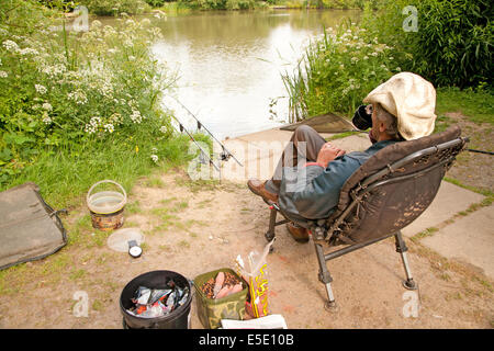 Lago di pesca nel campo Fram,East Sussex, Regno Unito Foto Stock