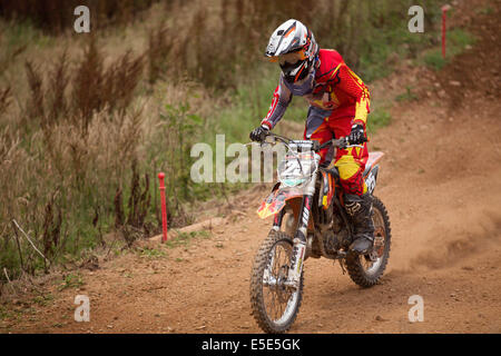 Il pilota di Motocross in gara Foto Stock