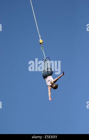 Francia, basse Normandie, Calvados, bocage, viaduc de la Souleuvre, saut a l'elastique, bunjy, aj hackett, Aventure, Foto Stock