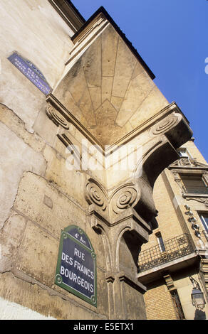 Francia, parigi 4e, le marais, rue Pavee, hotel de lamoignon, bibliotheque historique de la ville de paris BHVP, hotel particulier, tourelle a l'angle de la rue des Frans borghese, Foto Stock