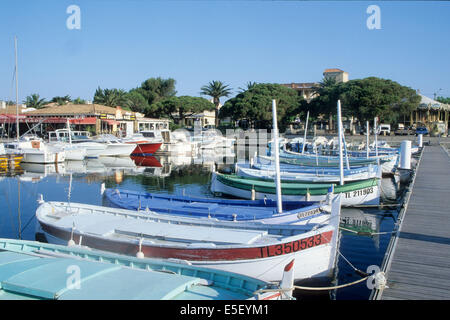 Francia, regione paca, var, la londe les maures, porto, barques, bateaux, plaisance, pontons, Foto Stock