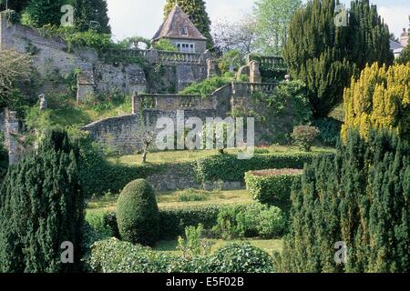 Francia, regione picardie, oise, villaggio de gerberoy, jardins en terrasses, villaggio classe, maison, Foto Stock