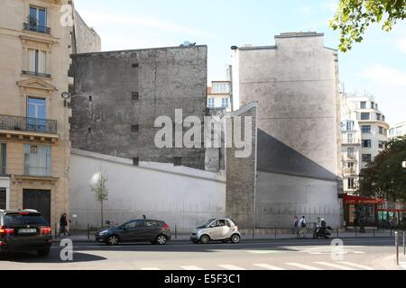 Francia, Ile de France, parigi 2e circondario, rue du louvre, facciate brutes pres de la Place des deux ECU, Foto Stock