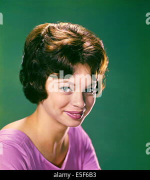 JULIET PROWSE (1936-1996) anglo-indiano attrice cinematografica e ballerina circa 1960 Foto Stock