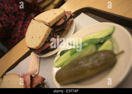 USA, stato di New York, NYC, Manhattan, Lower East Side, delicatessen katz's, houston Street, pastrami, quand harry rencontre sally, Foto Stock