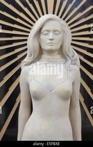 Francia, ile de france, paris, 18e circondario, 20 avenue rachel, cimetiere de montmartre, sepolture de dalida, chanteuse, sculpteur alain aslan Foto Stock