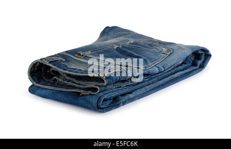 Blue jeans ripiegato su sfondo bianco Foto Stock