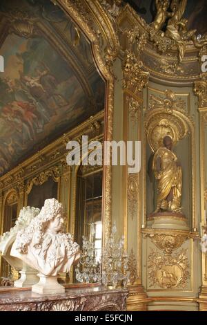 Francia, ile de france, parigi 1er circondario, 39 rue croix des petits champs, banque de france hotel de toulouse dit aussi hotel de la vrillie, galerie doree, galerie d'apparat, gouverneur, istituzione, pointe de la galerie de la Marine, buste de Foto Stock