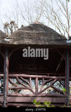 Francia, Regione Ile de France, Hauts de Seine, Ville d'Avray, 53 rue de Versailles, Etangs de Corot, auberge Cabassud, les Paillottes, Foto Stock