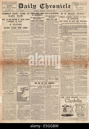 1919 cronaca quotidiana front page il reporting Scuttling della flotta tedesca a Scapa flusso Foto Stock