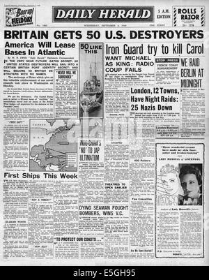 1940 Daily Herald pagina anteriore reporting USA offre la Gran Bretagna 50 cacciatorpediniere della marina Foto Stock