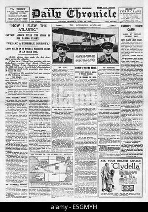 1919 cronaca quotidiana front page reporting Alcock & Brown volo transatlantico Foto Stock