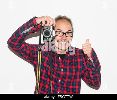 Uomo Che Indossa Naso Finto Occhiali Baffi E Dpi - Fotografie