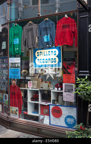 Spillers record nuovo store (dal 2010) in Morgan Arcade City Centre Cardiff South Wales UK il record più vecchio negozio nel mondo Foto Stock