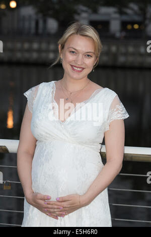 Lancio del lungometraggio Blackwood con 3D'illustrazione da Joe Hill a Canary Wharf, Londra. Attrice Sophia Myles. Foto Stock