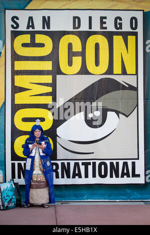 Cosplayer a il Comic-Con, annualmente una mostra sulle anime, manga, comics, videogiochi ecc., nel luglio 2014. Foto Stock